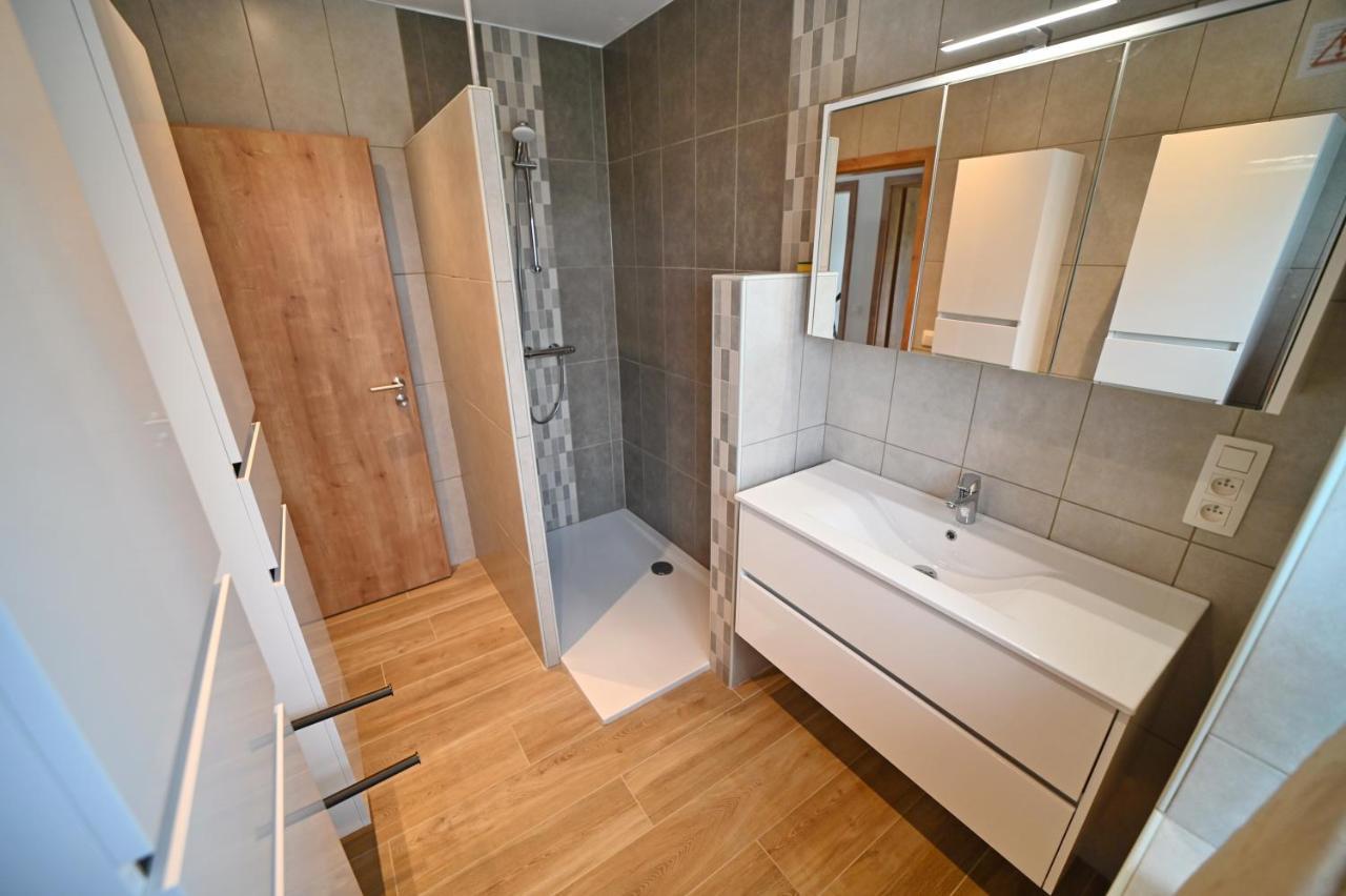 La Petite Maison Dans La Prairie Hotton Bagian luar foto